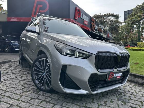 BMW iX1 ELÉTRICO XDRIVE30 M SPORT BMW iX1 ELÉTRICO XDRIVE30 M SPORT